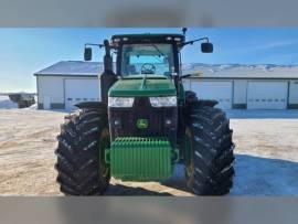 2017 John Deere 8320R