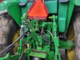 2005 John Deere 6420