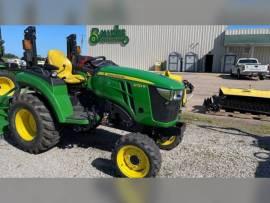 2021 John Deere 2032R