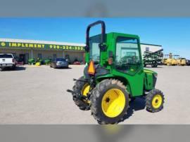 2018 John Deere 3032E