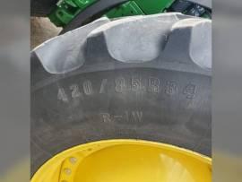 2017 John Deere 8370R