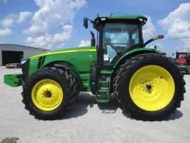 2018 John Deere 8320R