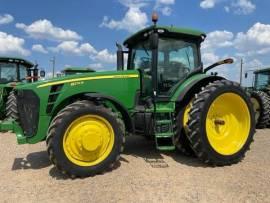 2010 John Deere 8270R