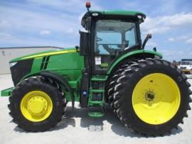 2019 John Deere 7210R