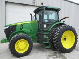 2013 John Deere 7200R