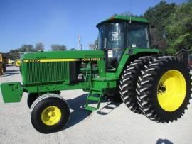 1994 John Deere 4560