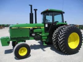 1985 John Deere 4650