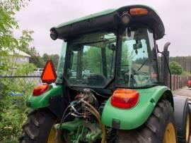 2013 John Deere 5115M