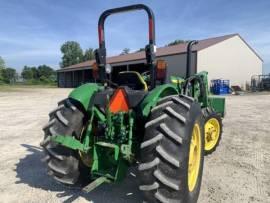 2015 John Deere 5065E