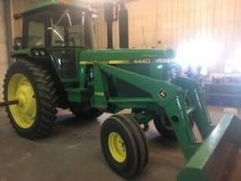 1981 John Deere 4440