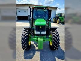 2004 John Deere 7320