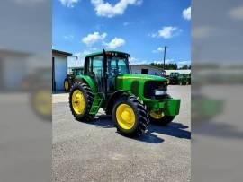 2004 John Deere 7320