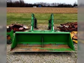 John Deere 721