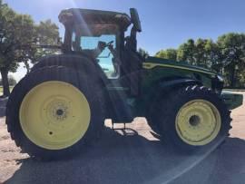 2020 John Deere 8R 370