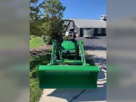 2022 John Deere 3038E