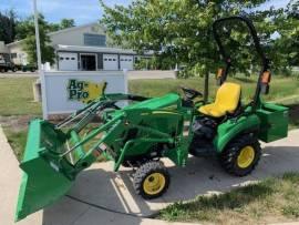 2020 John Deere 1023E