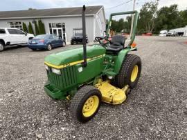 1989 John Deere 770