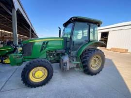 2016 John Deere 5085E