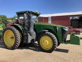 2017 John Deere 8245R