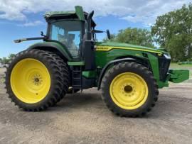 2021 John Deere 8R 250