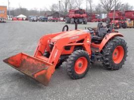 2017 Kubota M5-111D