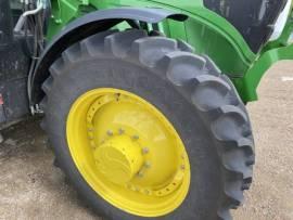 2021 John Deere 6175R