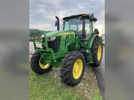 2022 John Deere 6120E