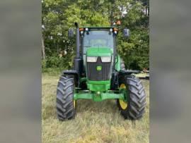 2019 John Deere 6120E