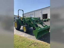 2022 John Deere 4052M