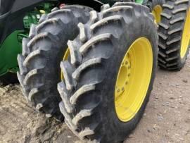 2021 John Deere 8R 370