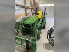 2014 John Deere 1025R