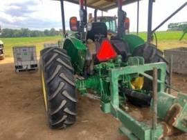 2018 John Deere 5055E