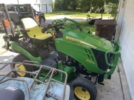 2017 John Deere 1025R