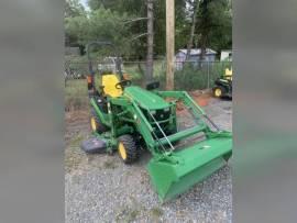 2016 John Deere 1025R