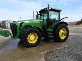 2010 John Deere 8320R