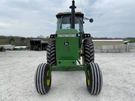 1988 John Deere 4250