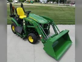 2019 John Deere 1025R