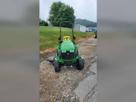 2017 John Deere 1023E