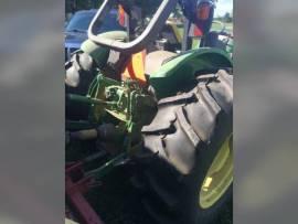 2015 John Deere 5075E