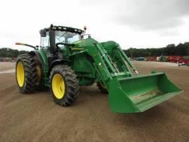 2017 John Deere 6155R