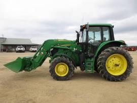 2016 John Deere 6120M