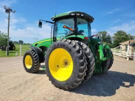 2010 John Deere 8225R