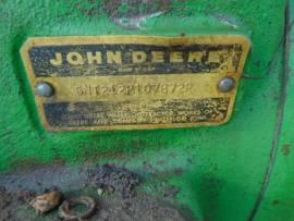 John Deere 4020