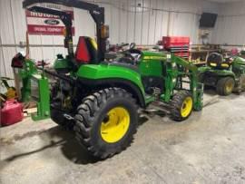 2021 John Deere 2032R