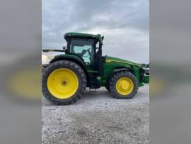 2021 John Deere 8R 250