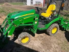 2020 John Deere 1025R