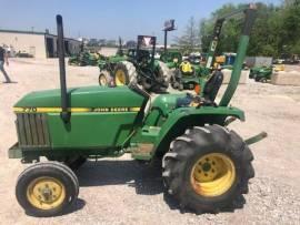 1993 John Deere 770