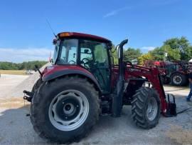 Case IH Farmall 120C