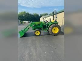 2022 John Deere 4052M