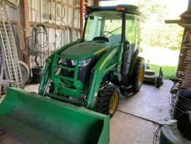 2015 John Deere 3039R